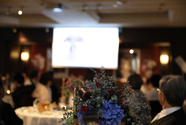 結婚式ムービー 料金の相場は オリジナリティ クオリティもこだわりたい方は必見 Toilog